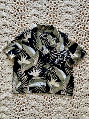 Volcom Button-up Cropped Blouse